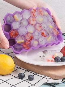 Silicone Ice Cube Tray 37 Grid with Lid | Honeycomb Ice Maker Reusable Ice Container for Coffee & Juice (Random Color) – 1 Pc ❄️🧊